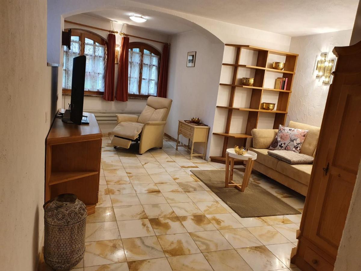 Villa Bezauberndes Haus für erholsame Ferien im Puschlav Campascio Exterior foto